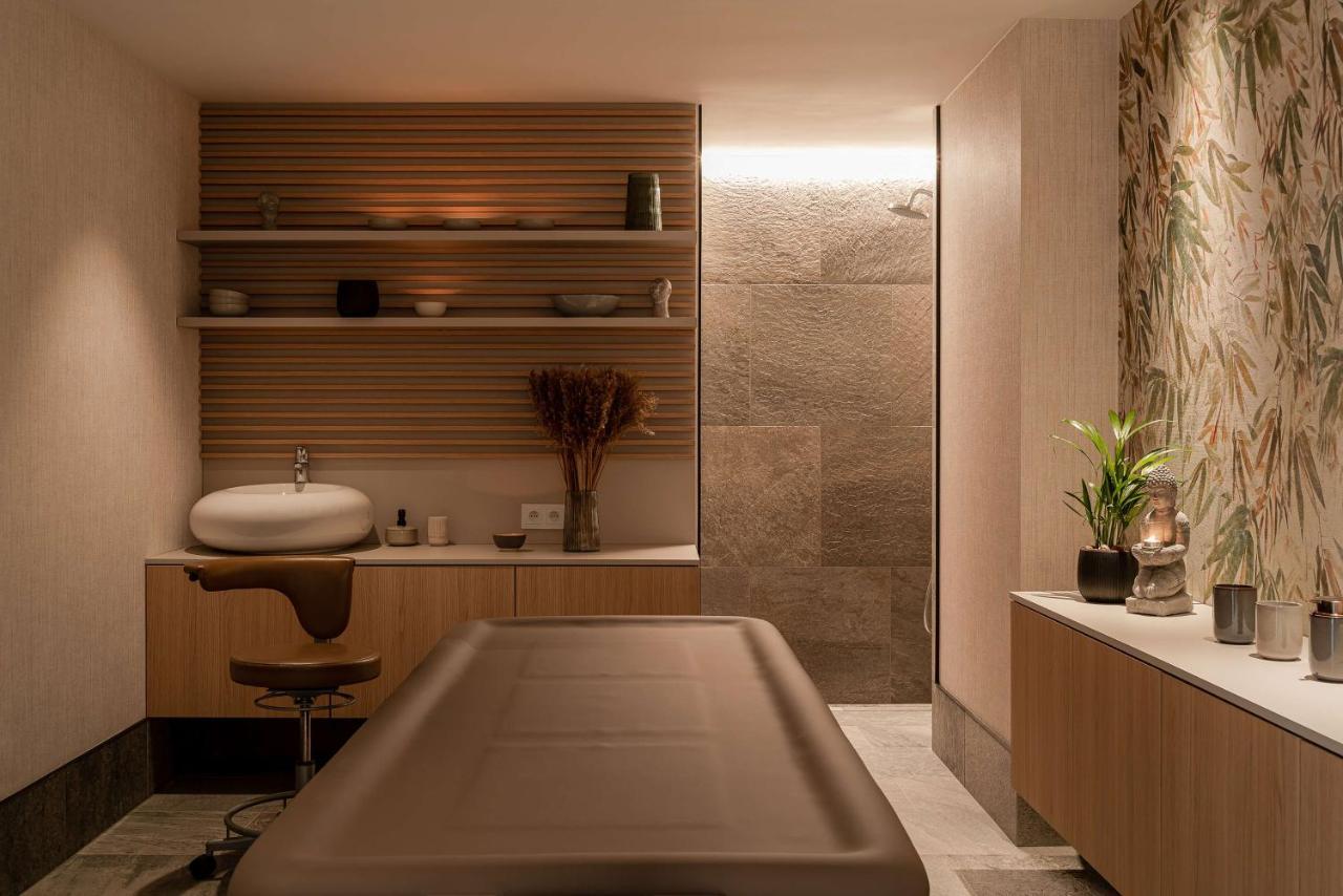 Radisson Hotel 4*